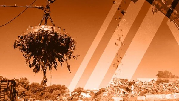 Alter Trading case study: scrap metal grapple at a recycling yard